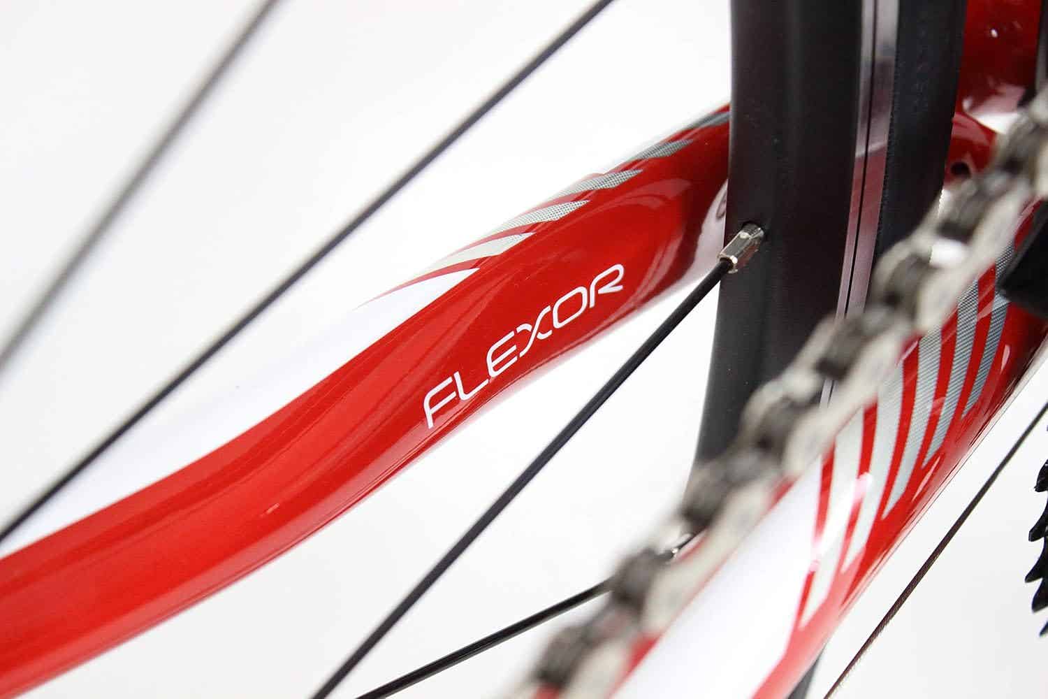 NESTOのアルミロードバイク