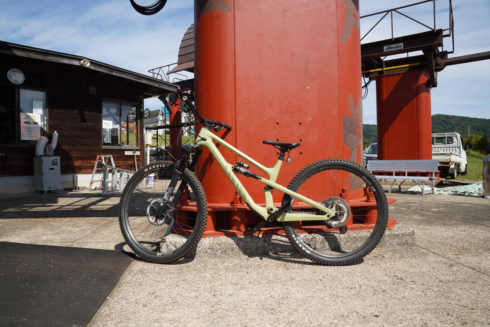 マウンテンバイク