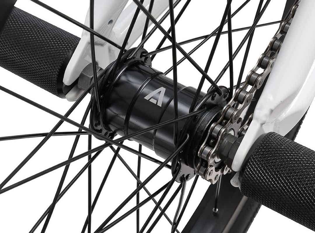 ARESBIKESのAPLUS