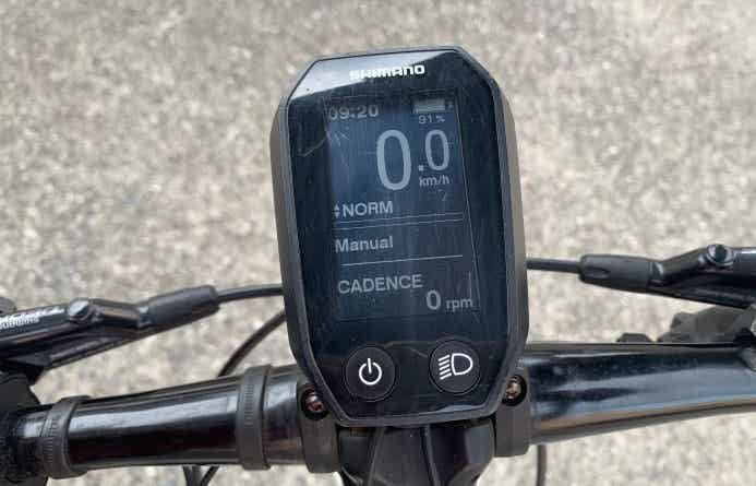 電動自転車のスイッチモニター