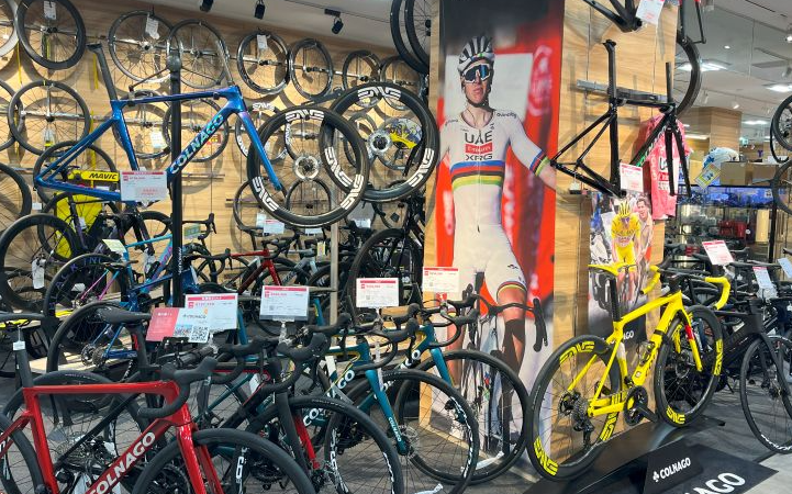 コルナゴのロードバイクの取扱店