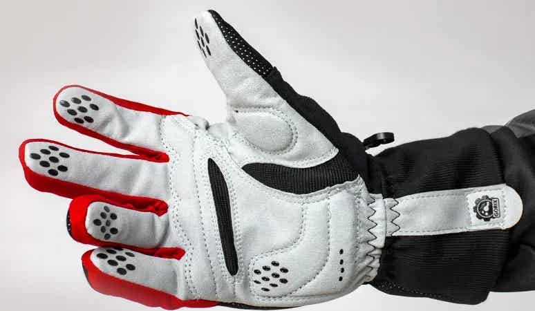 ゴリックスの冬用サイクルグローブ