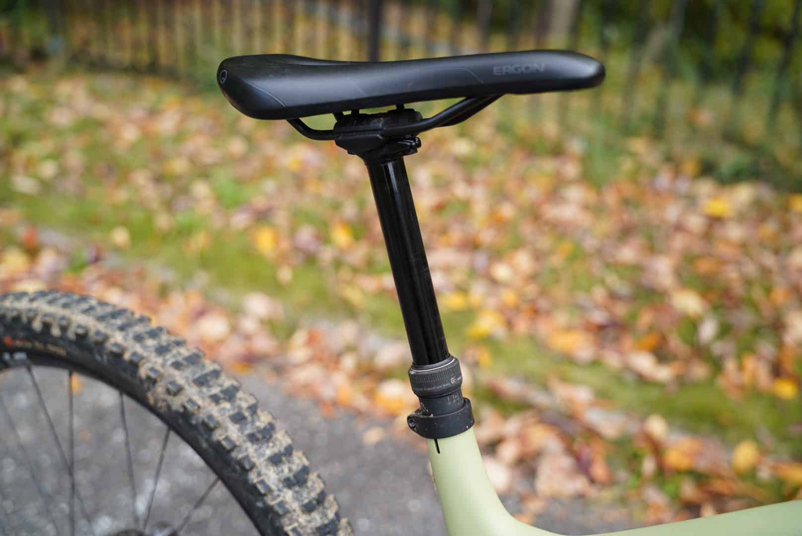 マウンテンバイクのドロッパーシートポスト