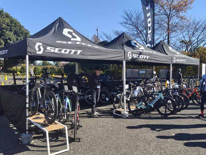 スコットのロードバイクブース