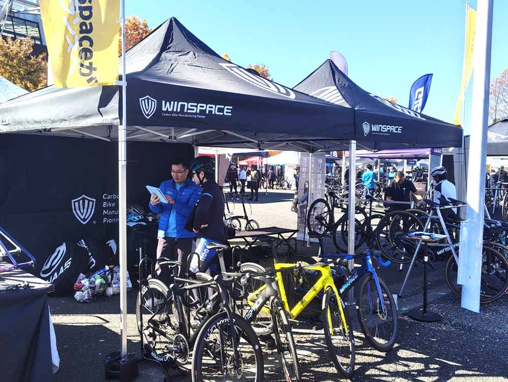 ウィンスペースのロードバイクブース