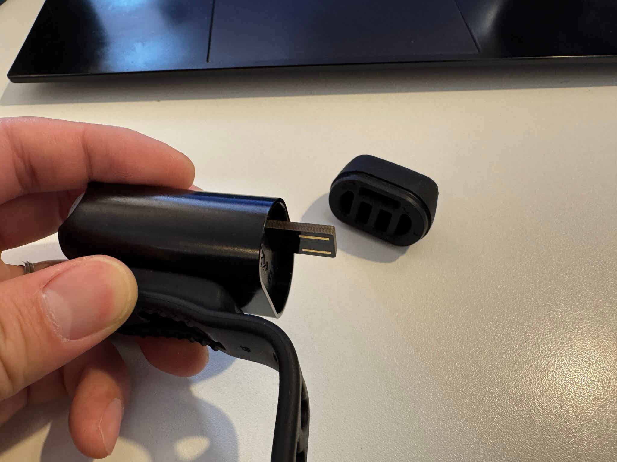 ロードバイクライトの充電