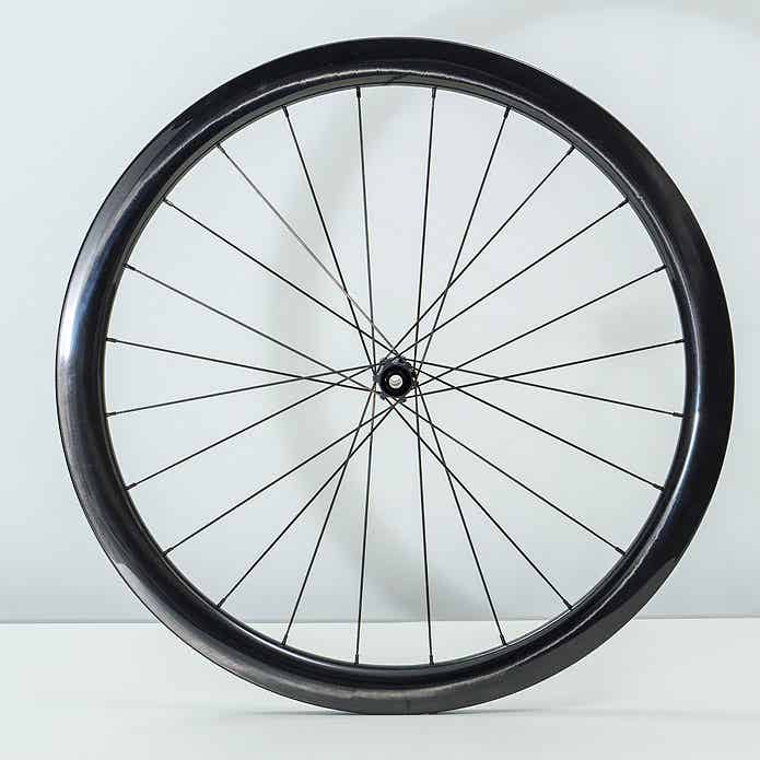 カーボンホイール「4521 DISC TLR」