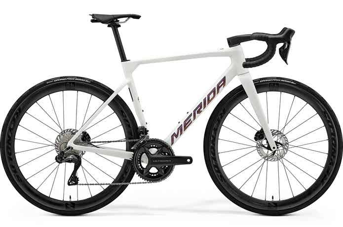 【高コスパ】メリダのロードバイクおすすめ10台！シリーズごとの用途や特徴も解説｜2025