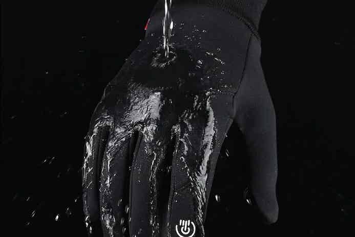 防水加工された冬用サイクルグローブ