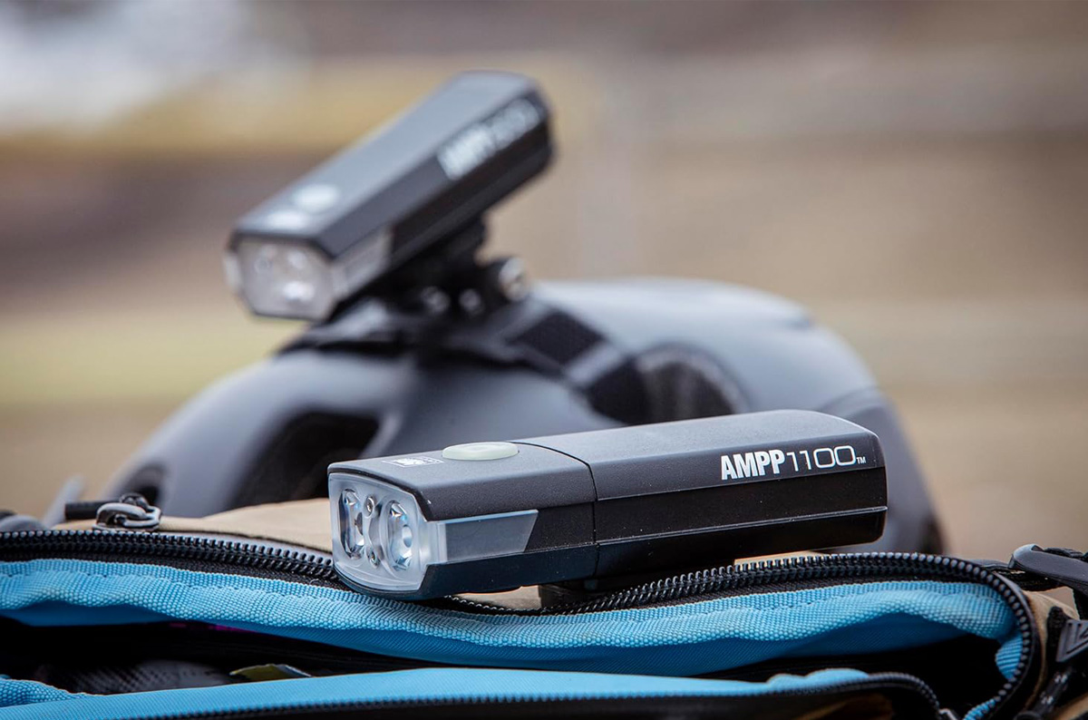 【暗闇を照らせ！】夜道を安全に走るロードバイクライトおすすめ12選｜2025年