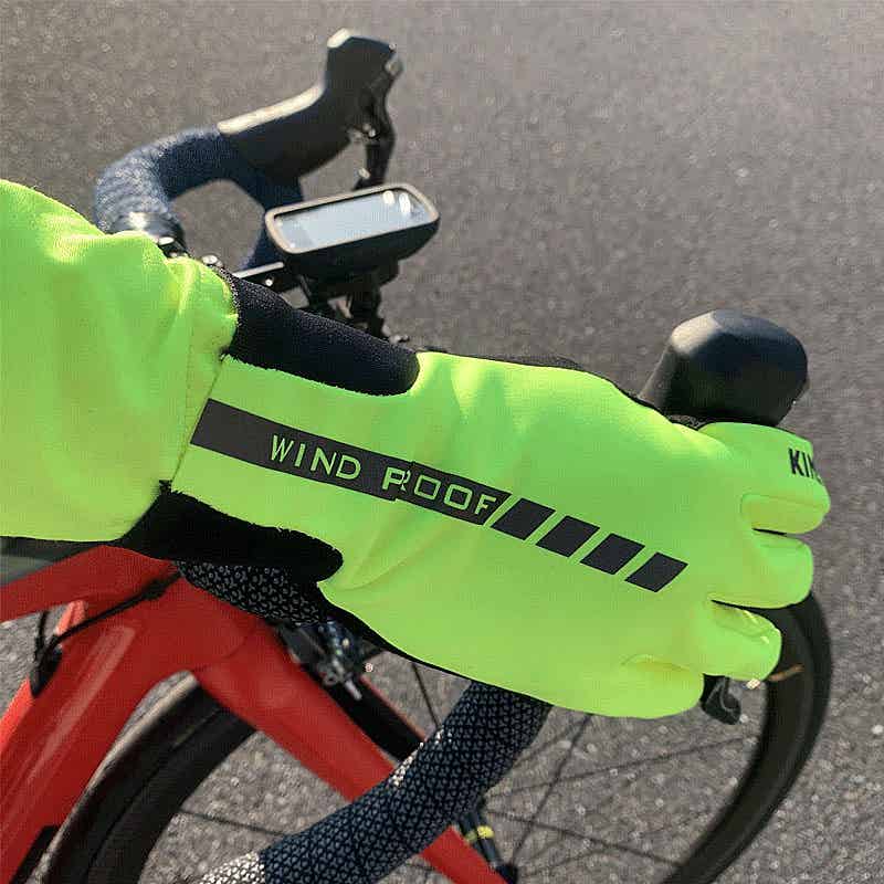 キネティックスの冬用サイクルグローブ