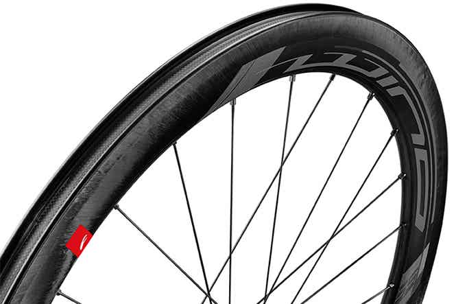 フルクラムのカーボンロードバイクホイール