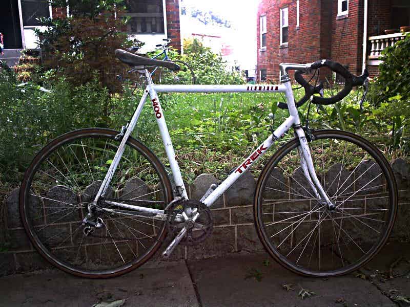 古いロードバイク