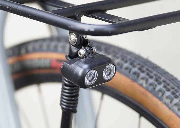 ハブダイナモライト