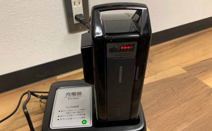 充電中のバッテリー