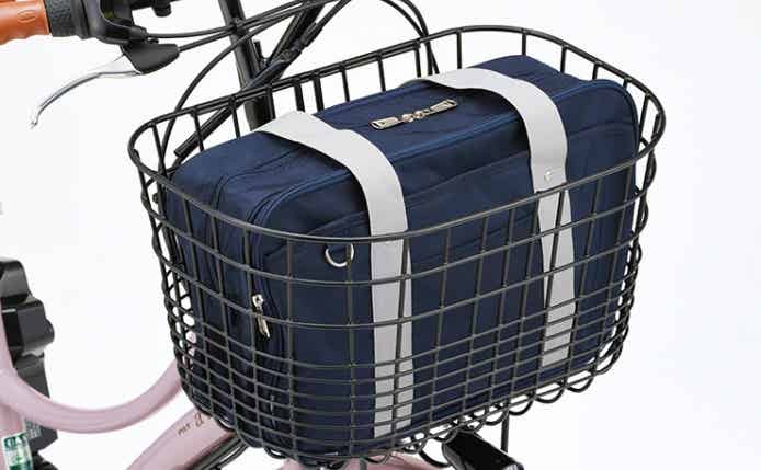 ヤマハ　パス アミの前カゴにスクールバッグ