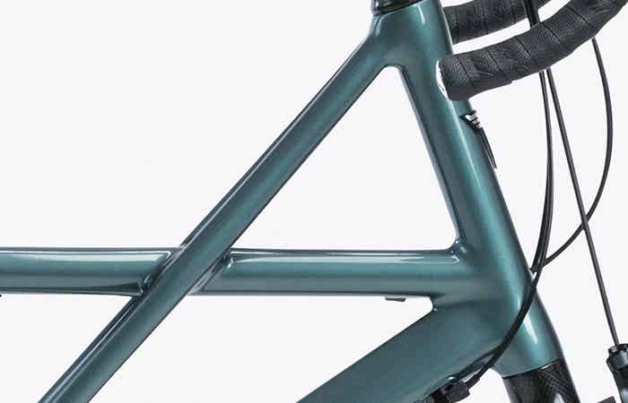 アルミフレームのタイレルのミニベロ