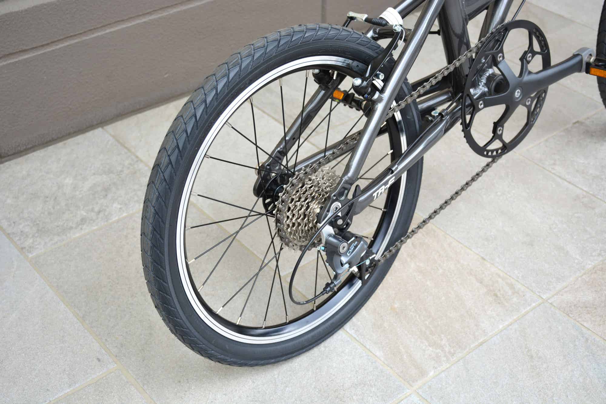 シャイデックの折りたたみ自転車のギア