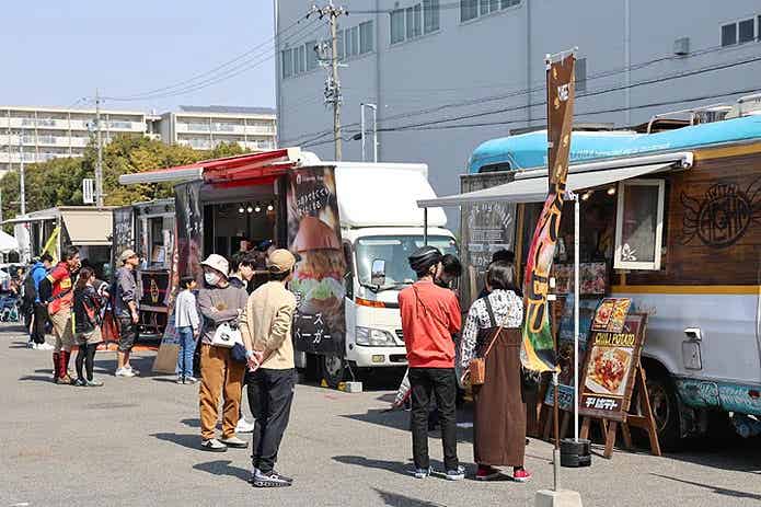 イベント内のグルメエリア