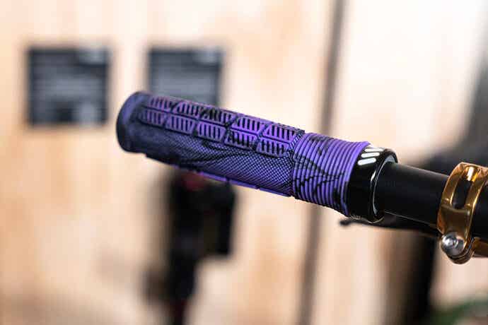 RISE GRIP「パープルカモ」