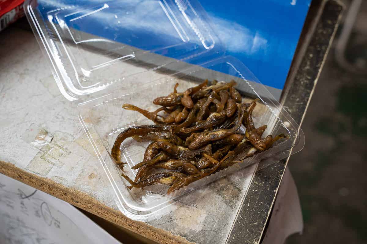 琵琶湖でとれた魚の佃煮