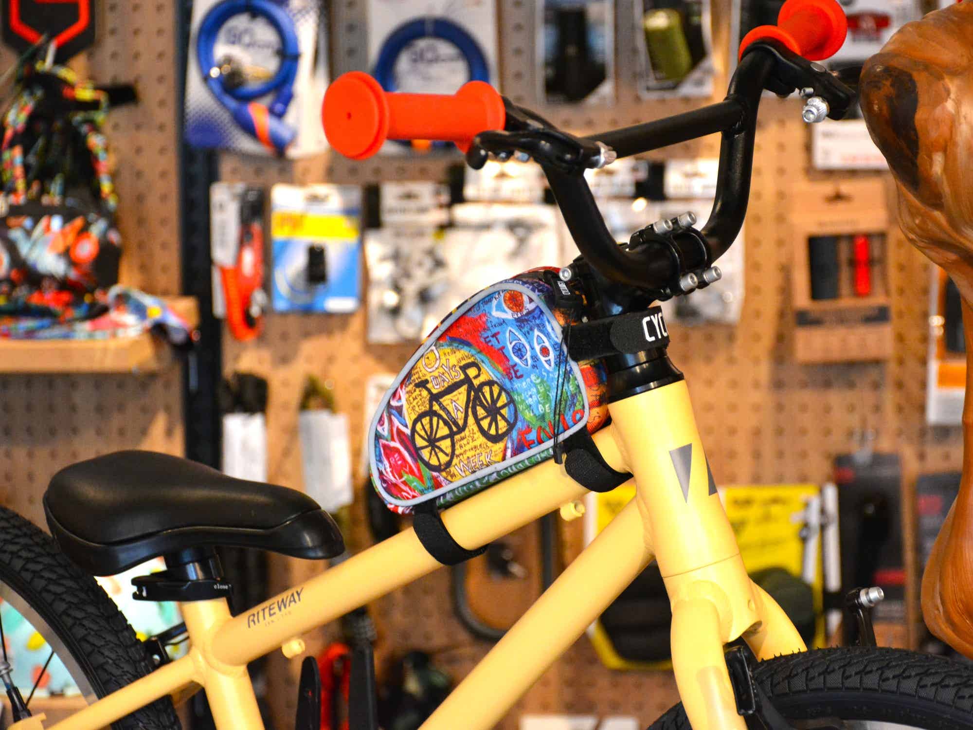 オレンジサイクルの子供向けバイクのカスタム例