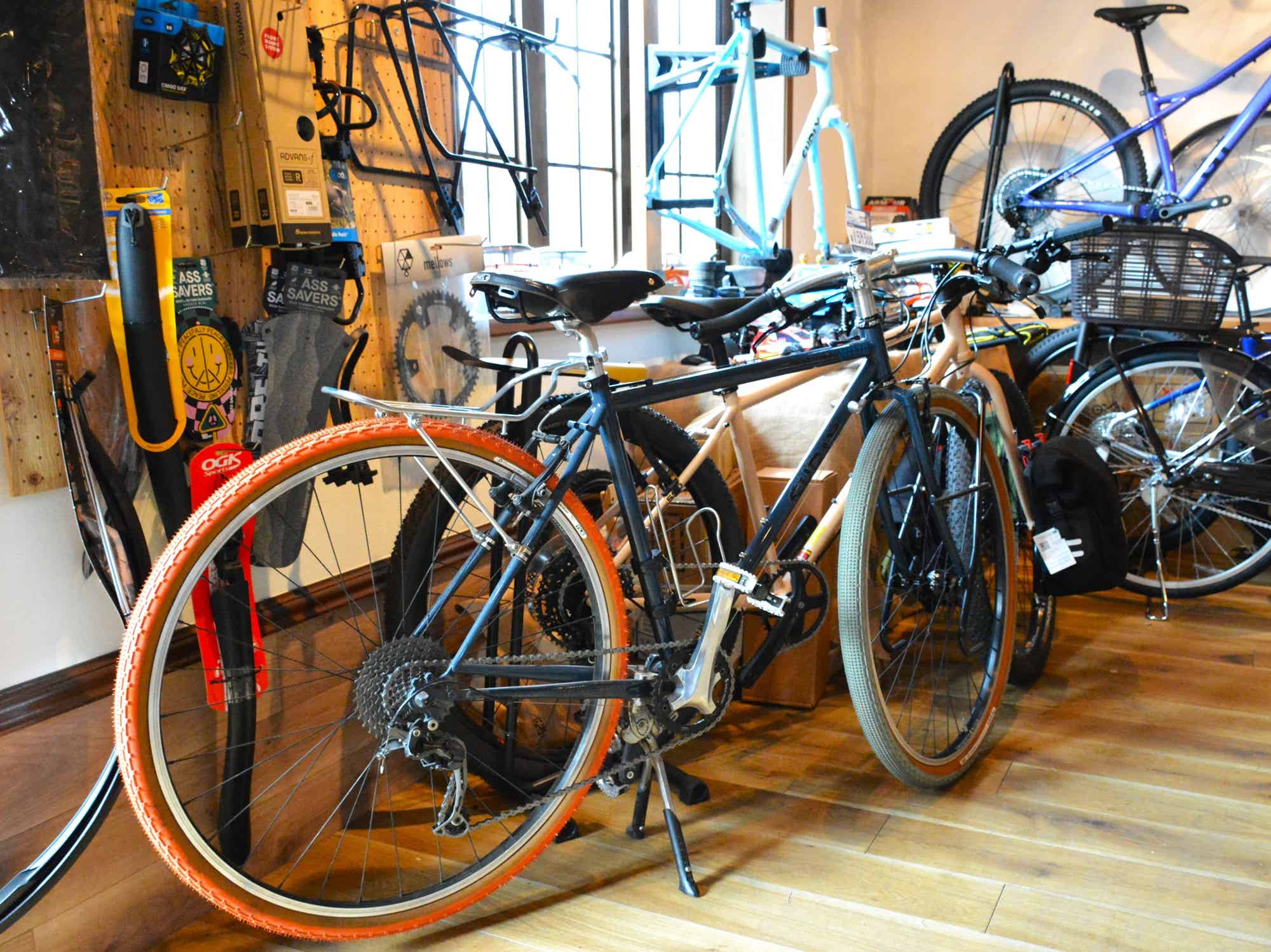 オレンジサイクルのカスタムバイク