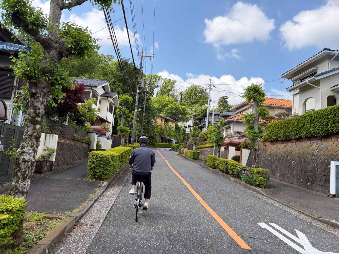 松ヶ丘住宅街をサイクリング