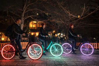 夜の道頓堀を、光る自転車で走る。大阪・京都でナイトライドツアーが始まります