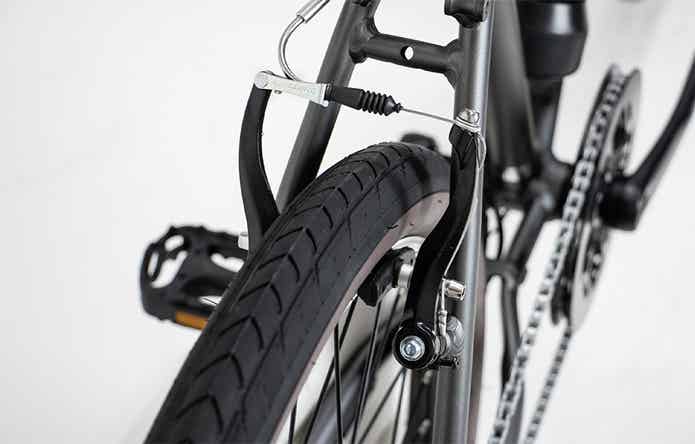 FESGLIDEのタイヤ