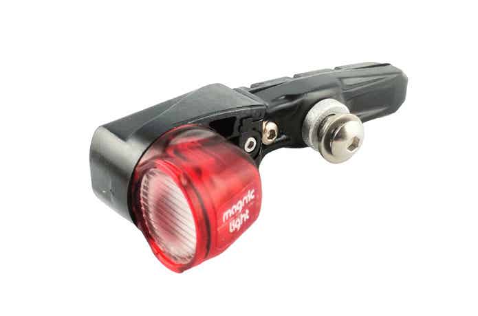 Magnic Light：キャリパーブレーキ、リア用