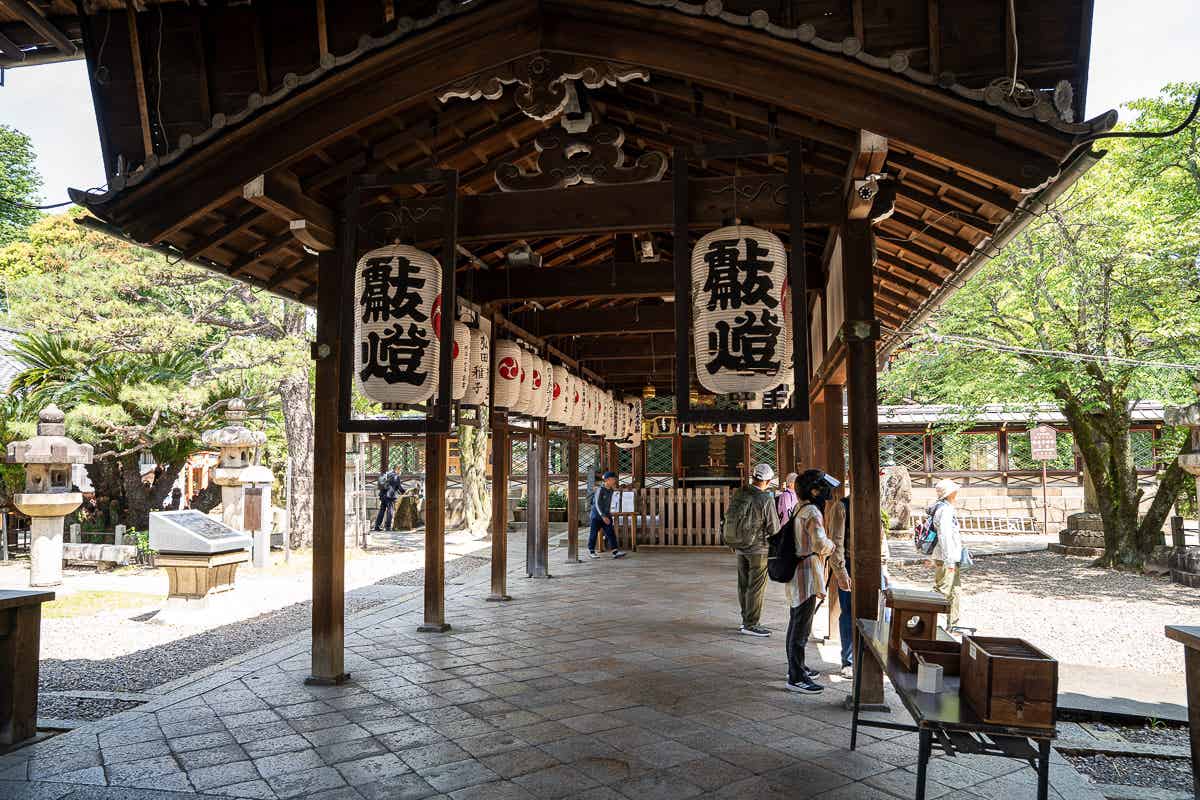御香宮(ごこうのみや)神社