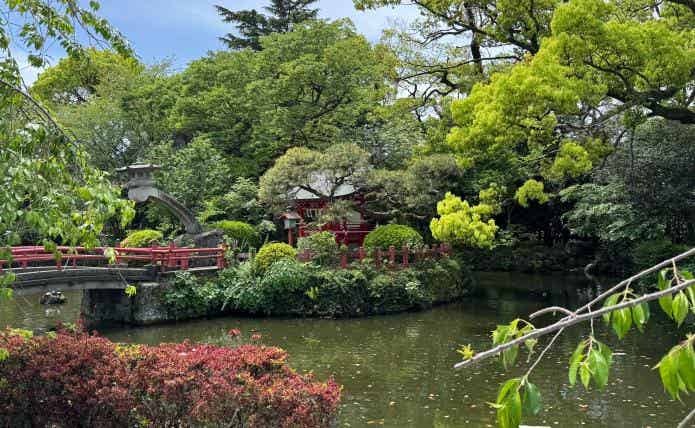 三嶋大社境内の厳島神社