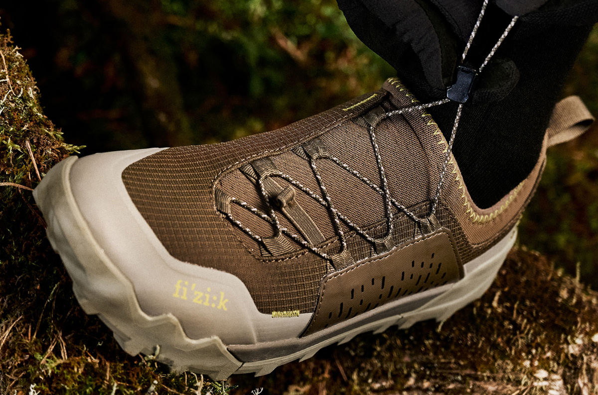 【fi'zi:k】グラベルシューズ「ERGOLACE 2」登場。Vibram新ソールであらゆるオフロードに対応