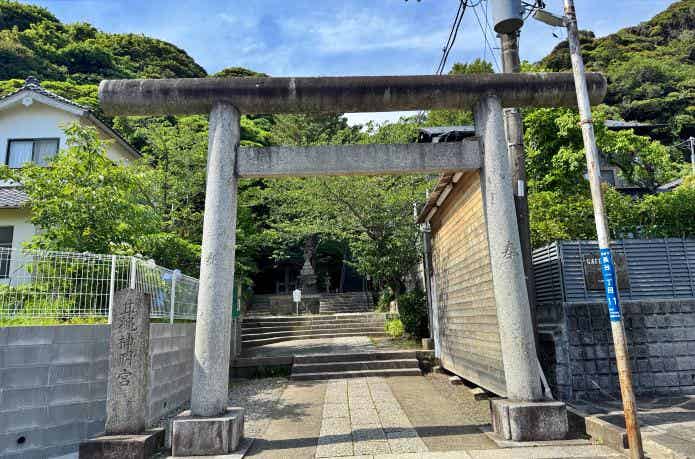 甘縄神社の鳥居