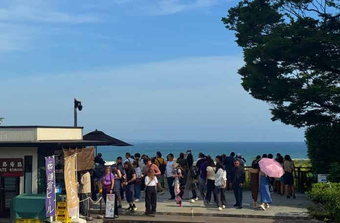 長谷寺から見る海