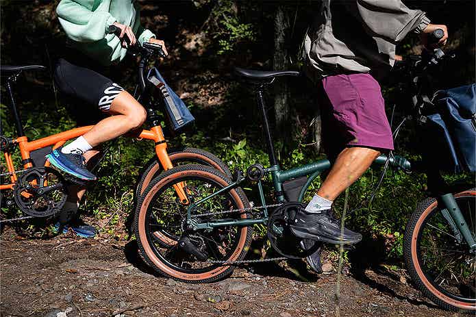 BROMPTON「G Line」に乗るサイクリスト