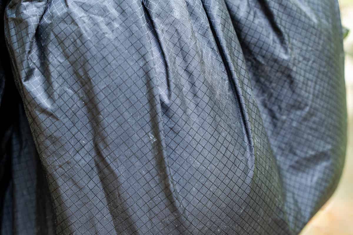 FAIRWEATHER パッカブルパックの生地