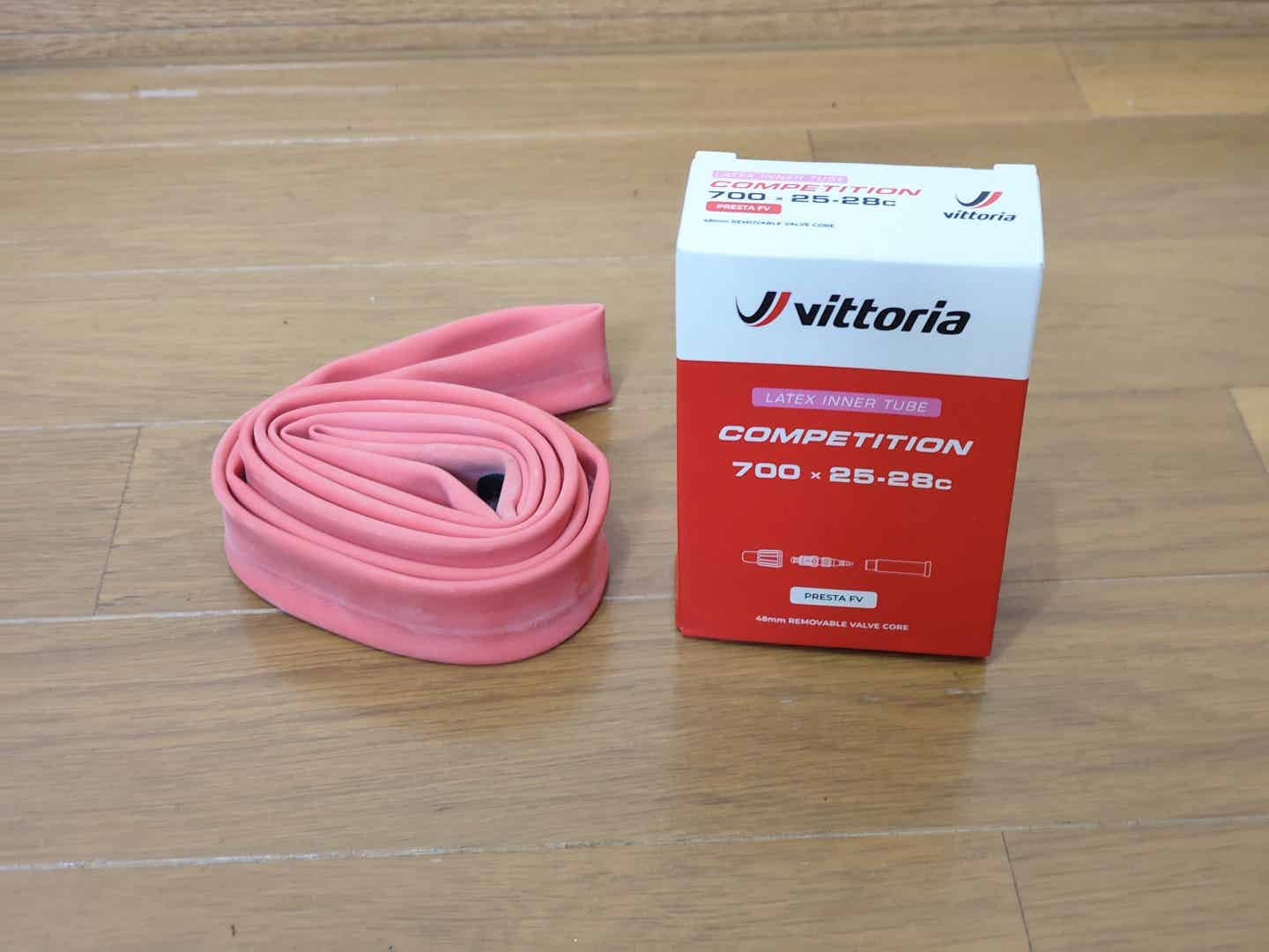 ロードバイク用のラテックスチューブ