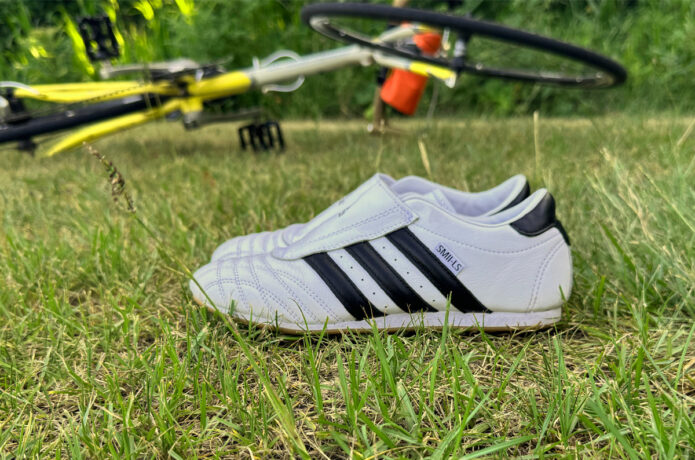 adidasの「テコンドー」が自転車に良すぎ…！80km走っても、足がラクなんです