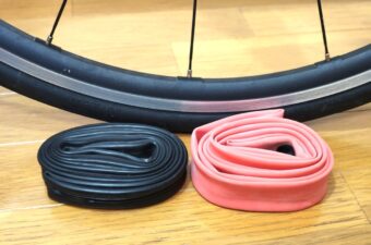 ラテックスチューブは本当に軽くて快適？ブチルとの違いやデメリットを実走レビュー