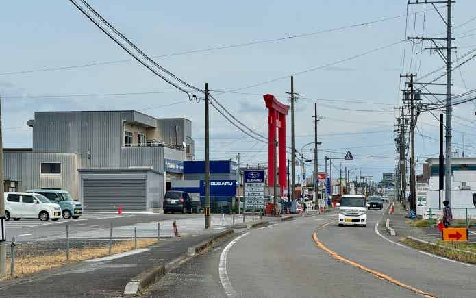 千代保稲荷の鳥居