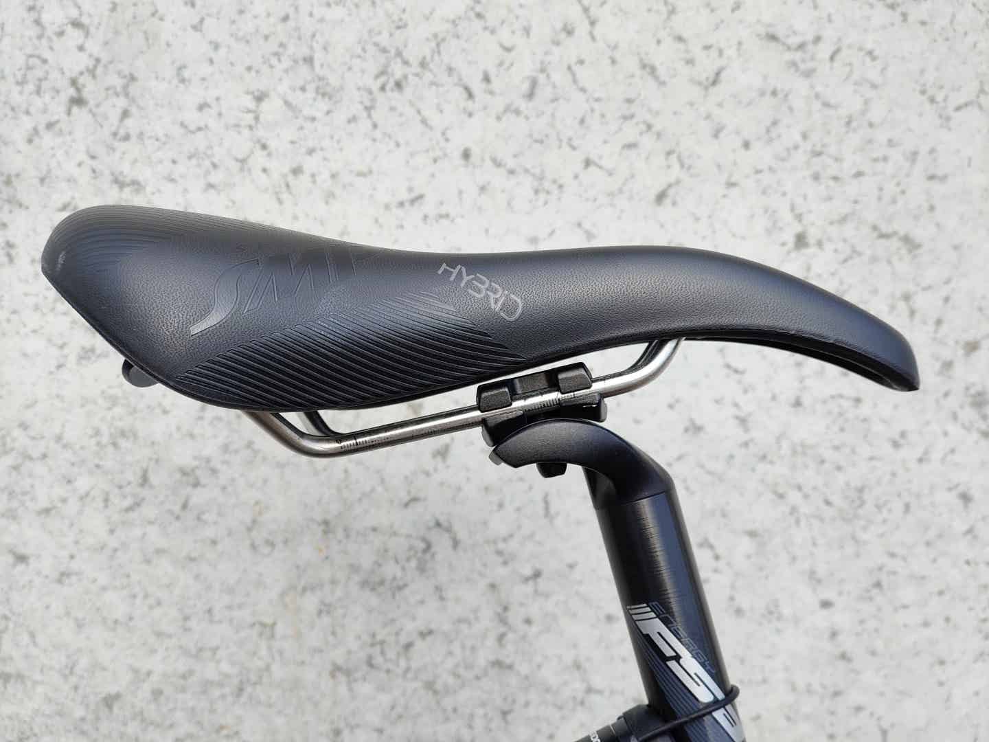 SMPのサドルを後ろに大幅に移動したところ