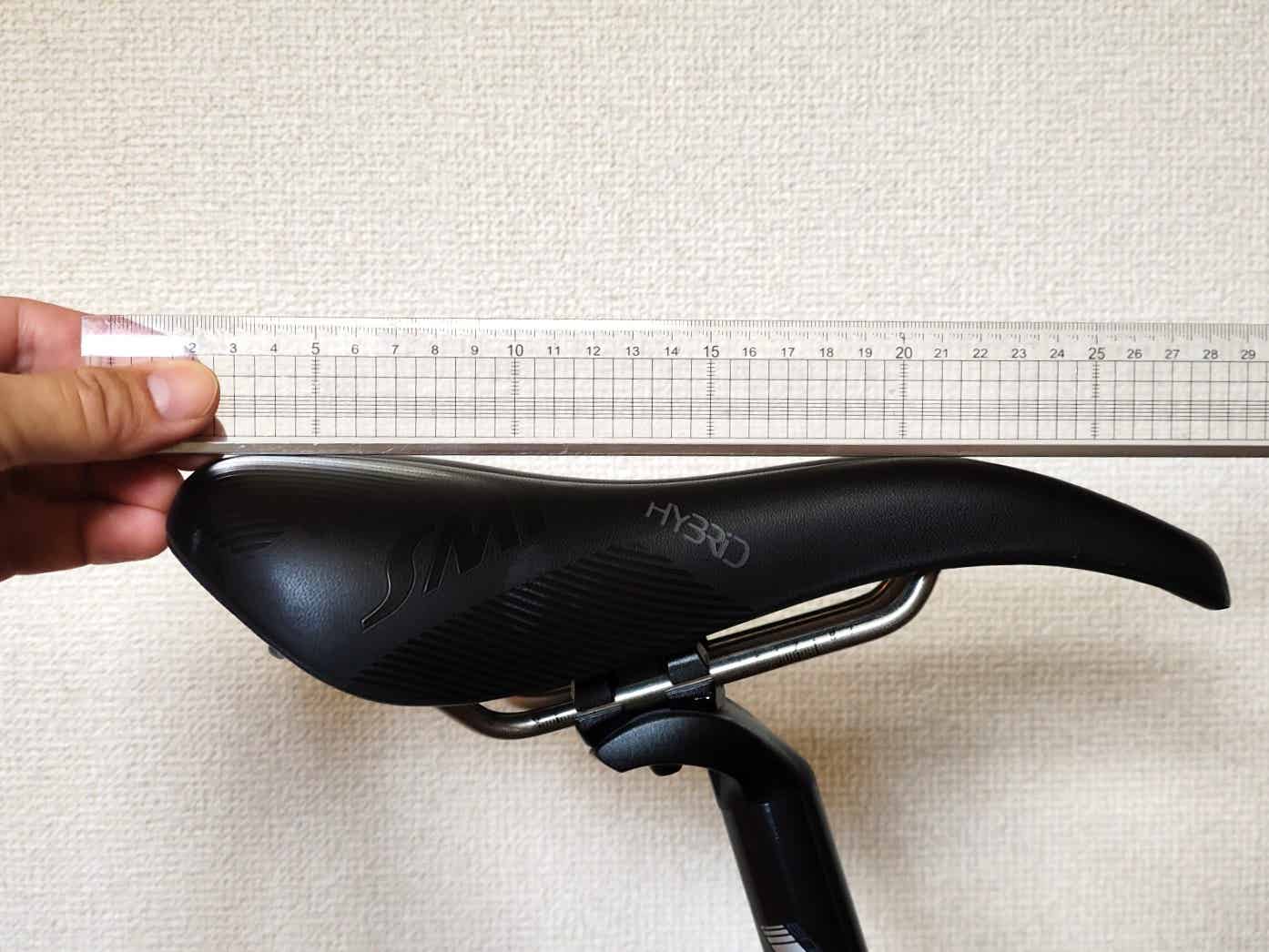 セラSMPのサドルの水平だし