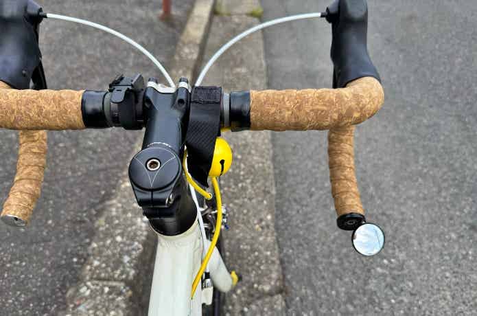 ロードバイクのハンドルバー